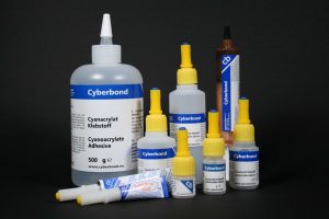 Cyberbond Cyanoacrylat 2028, specielt god til gummi og plast